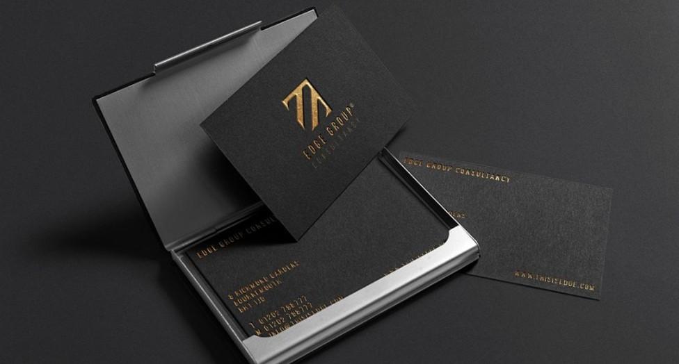 上海名片印刷新趨勢：吉印通用質(zhì)感、科技與環(huán)保，重塑方寸品牌價(jià)值