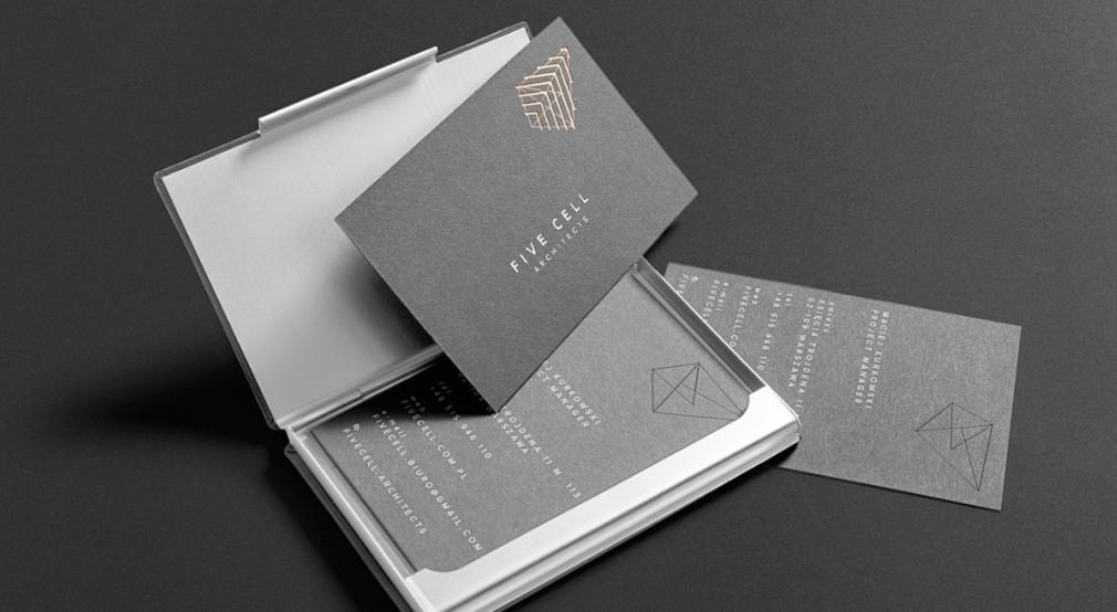 上海名片印刷：吉印通平衡個(gè)性化與標(biāo)準(zhǔn)化，適配企業(yè)多元需求